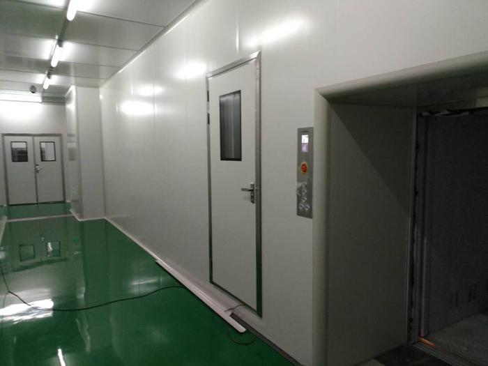 潔凈電梯.jpg
